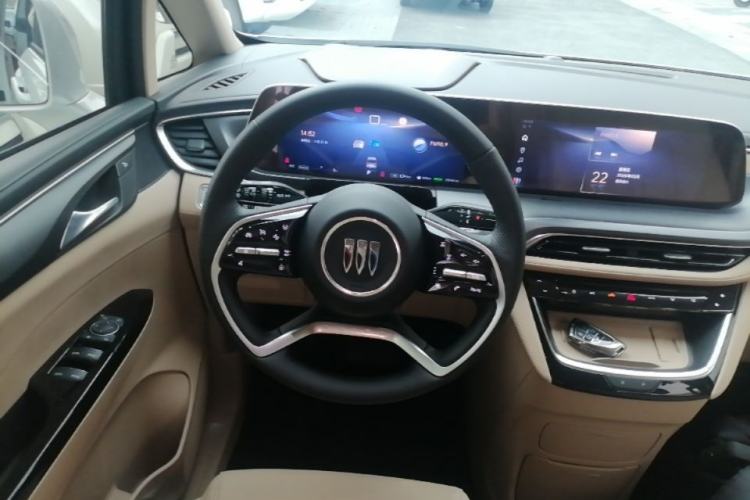 Used Buick GL8 New Energy 2025 Lu Shang Luxury Edition 7-Seater Steering Wheel