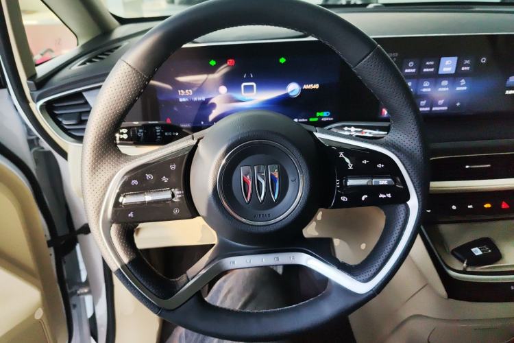 Used Buick GL8 New Energy 2025 Lu Shang Luxury Edition 7-Seater Steering Wheel