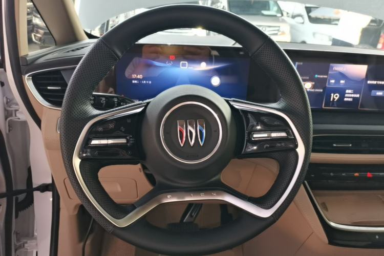 Used Buick GL8 New Energy 2025 Lu Shang Luxury Edition 7-Seater Steering Wheel