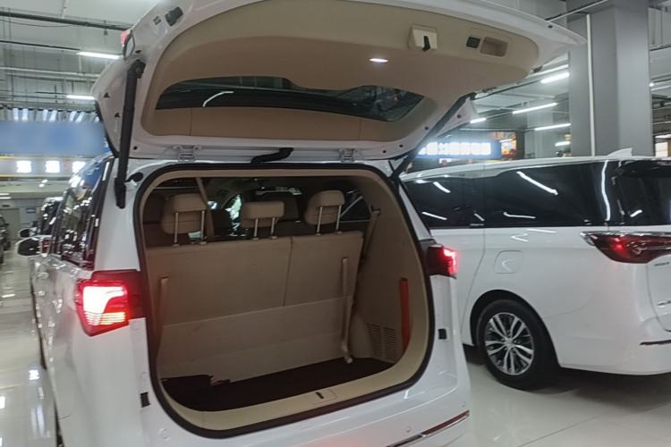 Used Buick GL8 New Energy 2025 Lu Shang Luxury Edition 7-Seater Trunk