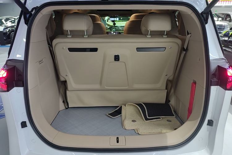 Used Buick GL8 New Energy 2025 Lu Shang Smart Enjoyment Edition 7-Seater Trunk