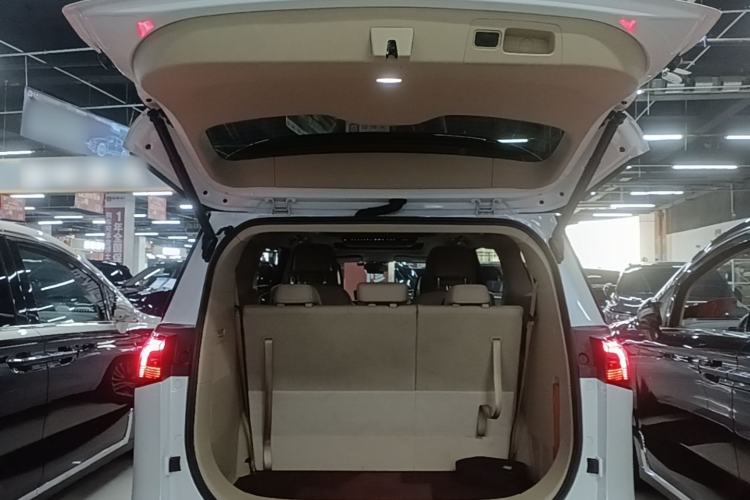 Used Buick GL8 New Energy 2025 Lu Shang Luxury Edition 7-Seater Trunk