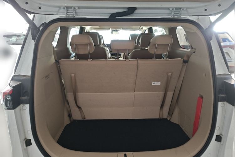 Used Buick GL8 New Energy 2025 Lu Shang Luxury Edition 7-Seater Trunk