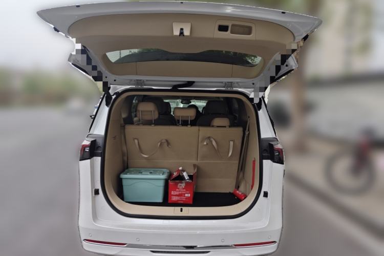 Used Buick GL8 New Energy 2025 Lu Shang Luxury Edition 7-Seater Trunk