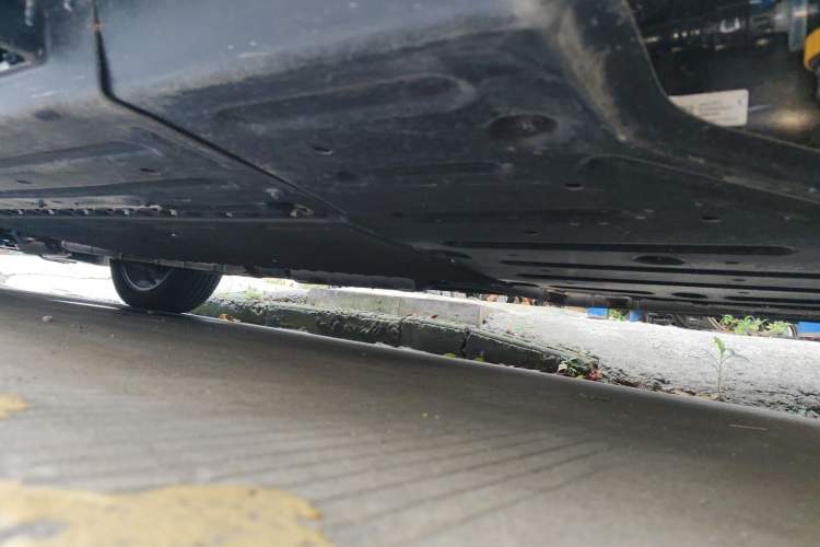 Used Buick GL8 New Energy 2026 Model Lu Zun Prestige Edition Chassis Rear Left