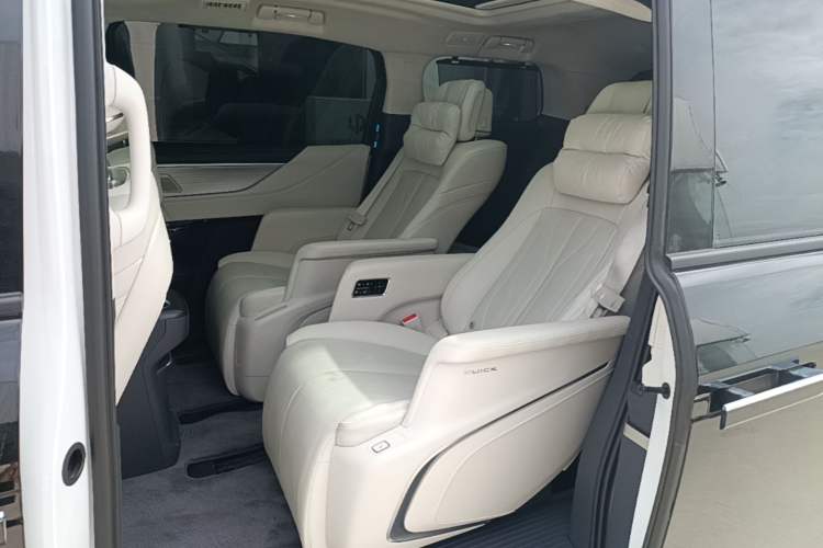 Used Buick GL8 New Energy 2026 Model Lu Zun Luxury Edition Left Rear Seat