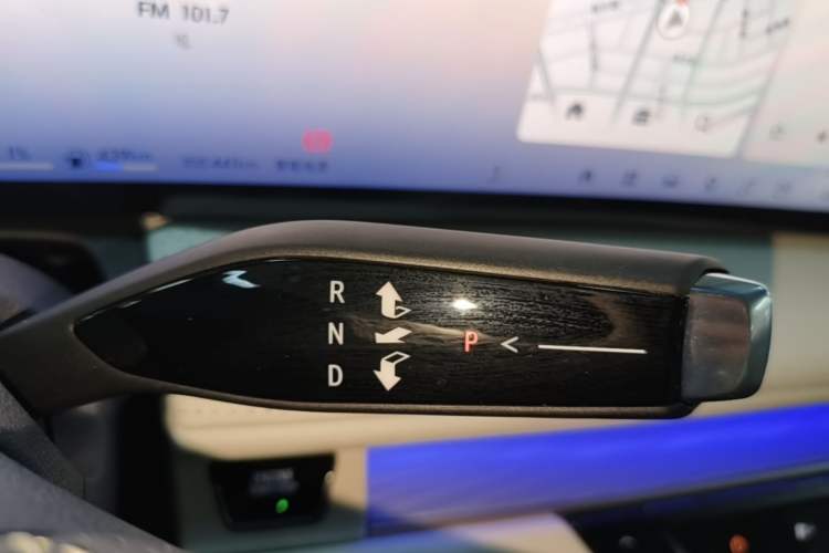 Used Buick GL8 New Energy 2026 Model Lu Zun Luxury Edition Gear Lever