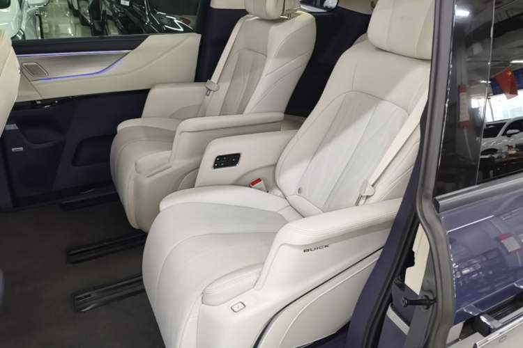 Used Buick GL8 New Energy 2026 Model Lu Zun Luxury Edition Left Rear Seat