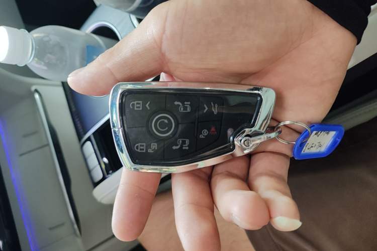 Used Buick GL8 New Energy 2026 Model Lu Zun Luxury Edition Vehicle Key
