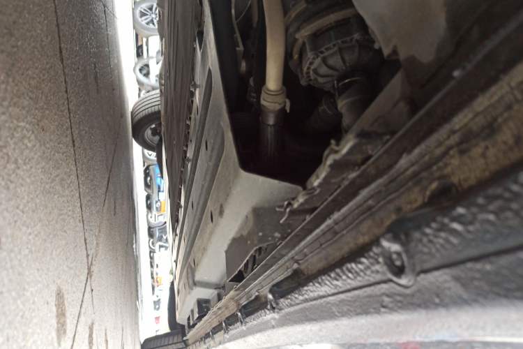 Used Buick GL8 New Energy 2026 Model Lu Zun Prestige Edition Chassis Front Left