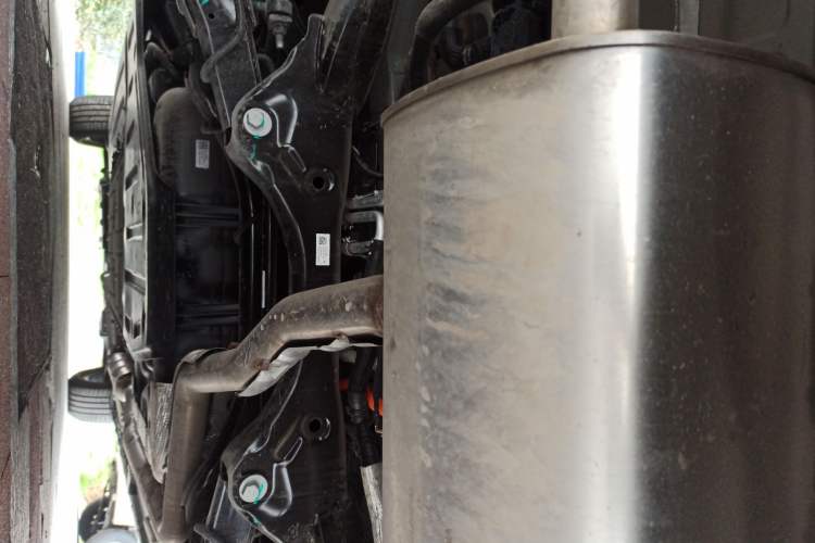 Used Buick GL8 New Energy 2026 Model Lu Zun Prestige Edition Chassis Rear