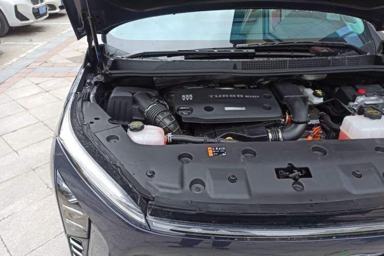 Used Buick GL8 New Energy 2026 Model Lu Zun Prestige Edition Engine Bay Right
