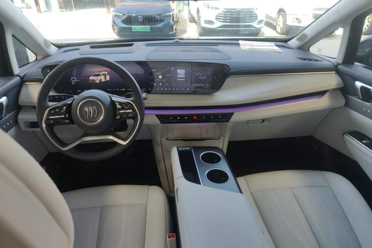 Used Buick GL8 New Energy 2026 Model Lu Zun Luxury Edition Center Console