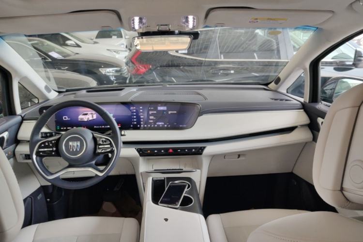 Used Buick GL8 New Energy 2026 Model Lu Zun Luxury Edition Center Console