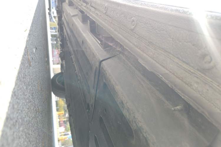 Used Buick GL8 New Energy 2026 Model Lu Zun Luxury Edition Chassis Rear Left