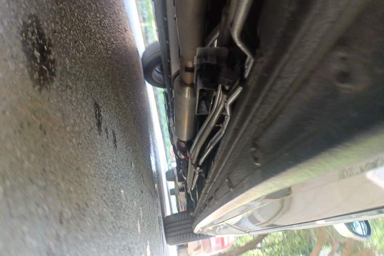 Used Buick GL8 New Energy 2026 Model Lu Zun Luxury Edition Chassis Rear Right