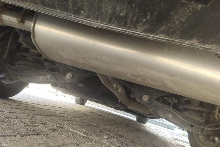 Used Buick GL8 New Energy 2026 Model Lu Zun Prestige Edition Chassis Rear