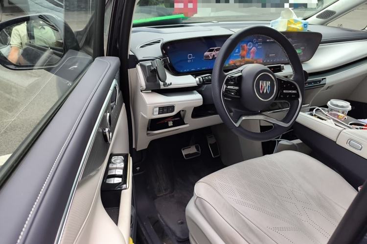 Used Buick GL8 New Energy 2026 Model Lu Zun Luxury Edition Driver Seat