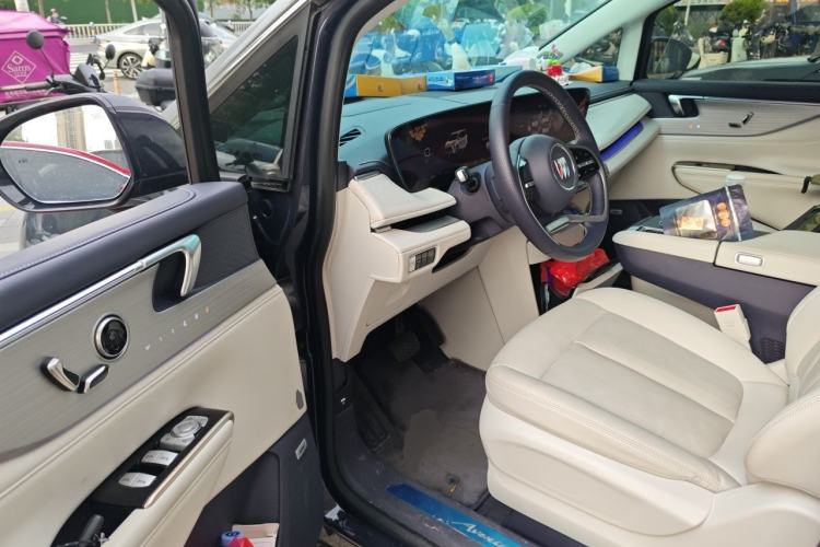 Used Buick GL8 New Energy 2026 Model Lu Zun Luxury Edition Driver Seat