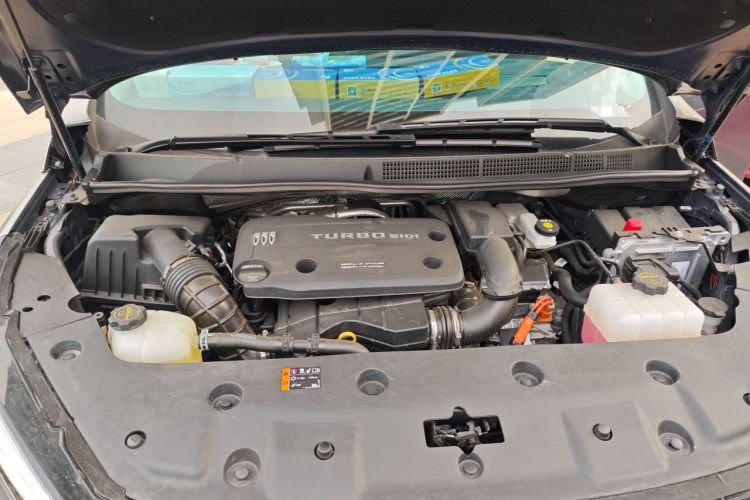 Used Buick GL8 New Energy 2026 Model Lu Zun Luxury Edition Engine Bay