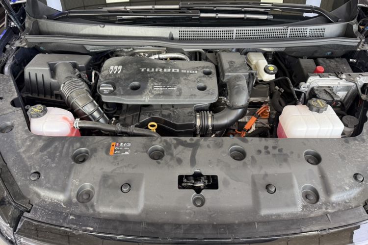 Used Buick GL8 New Energy 2026 Model Lu Zun Prestige Edition Engine Bay