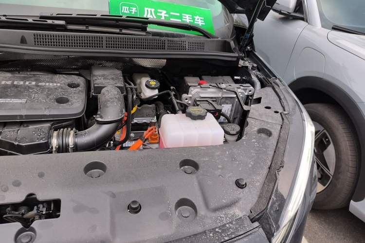 Used Buick GL8 New Energy 2026 Model Lu Zun Luxury Edition Engine Bay Left