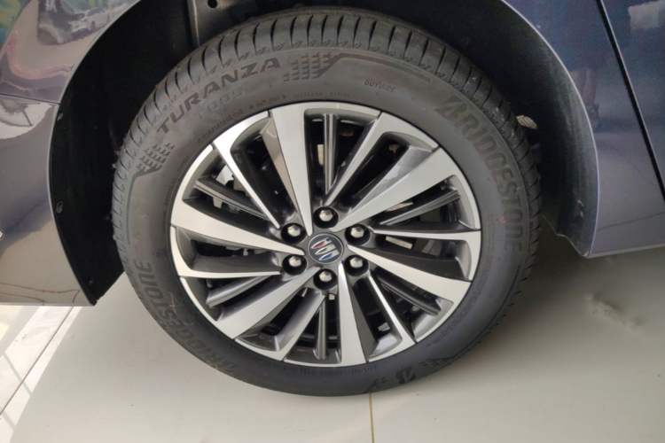 Used Buick GL8 New Energy 2026 Model Lu Zun Luxury Edition Exterior 5