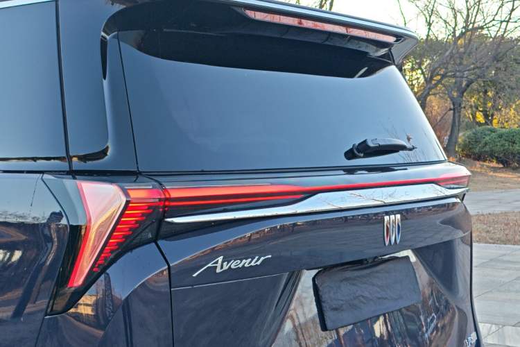 Used Buick GL8 New Energy 2026 Model Lu Zun Luxury Edition Exterior 8