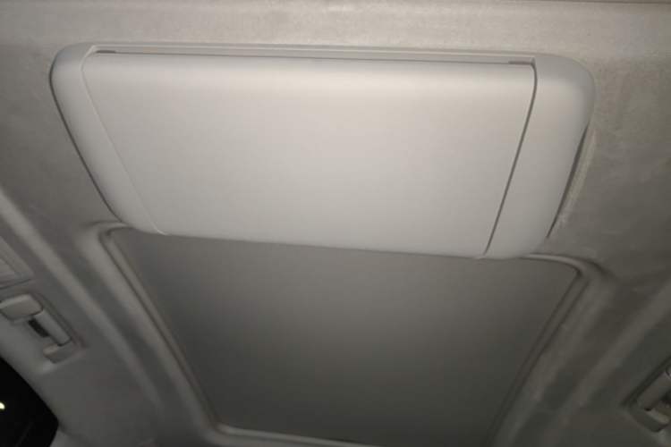 Used Buick GL8 New Energy 2026 Model Lu Zun Luxury Edition Headliner