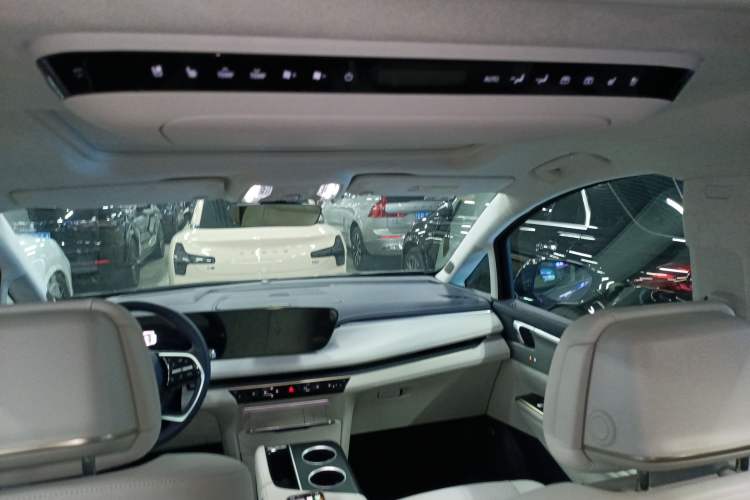 Used Buick GL8 New Energy 2026 Model Lu Zun Prestige Edition Headliner