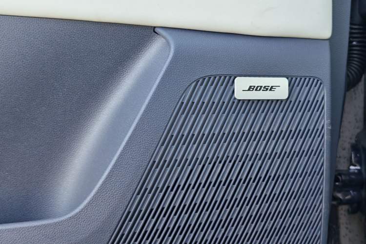 Used Buick GL8 New Energy 2026 Model Lu Zun Luxury Edition Interior 15
