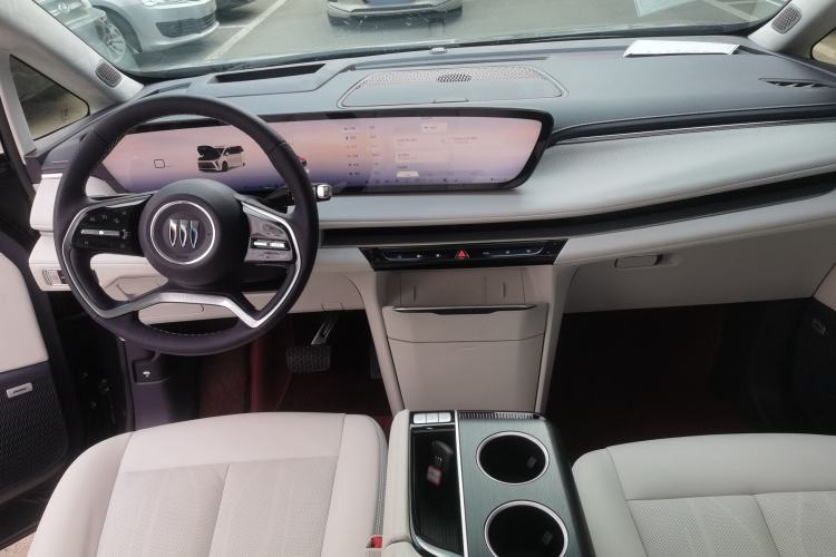 Used Buick GL8 New Energy 2026 Model Lu Zun Luxury Edition Interior 2