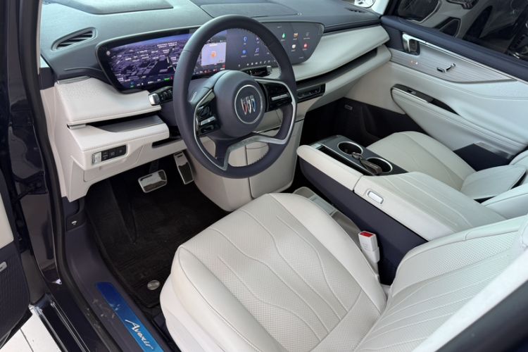 Used Buick GL8 New Energy 2026 Model Lu Zun Prestige Edition Interior 3