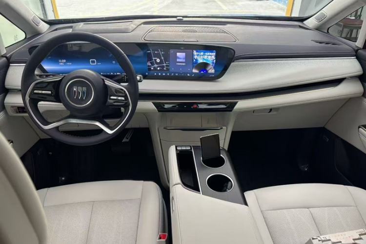 Used Buick GL8 New Energy 2026 Model Lu Zun Prestige Edition Interior 3