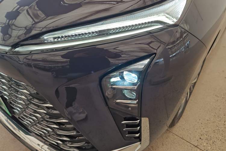 Used Buick GL8 New Energy 2026 Model Lu Zun Luxury Edition Left Front Headlight