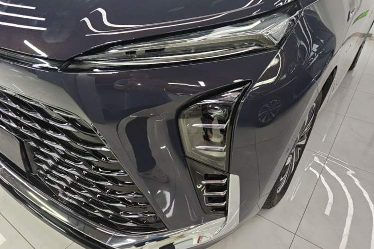 Used Buick GL8 New Energy 2026 Model Lu Zun Luxury Edition Left Front Headlight