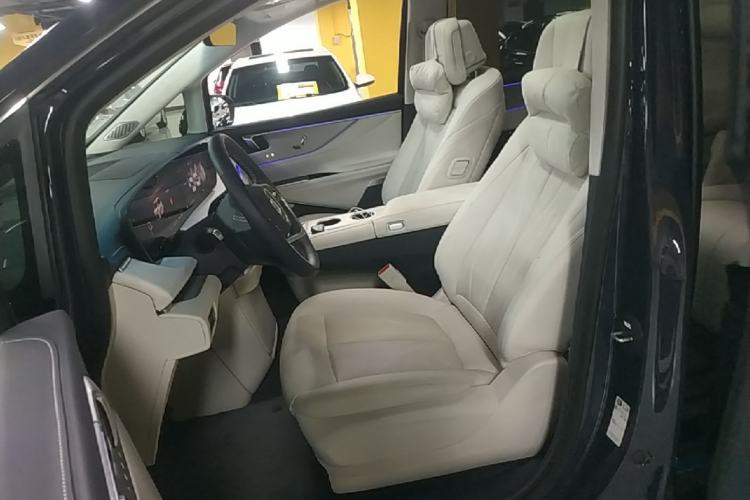 Used Buick GL8 New Energy 2026 Model Lu Zun Luxury Edition Left Front Seat