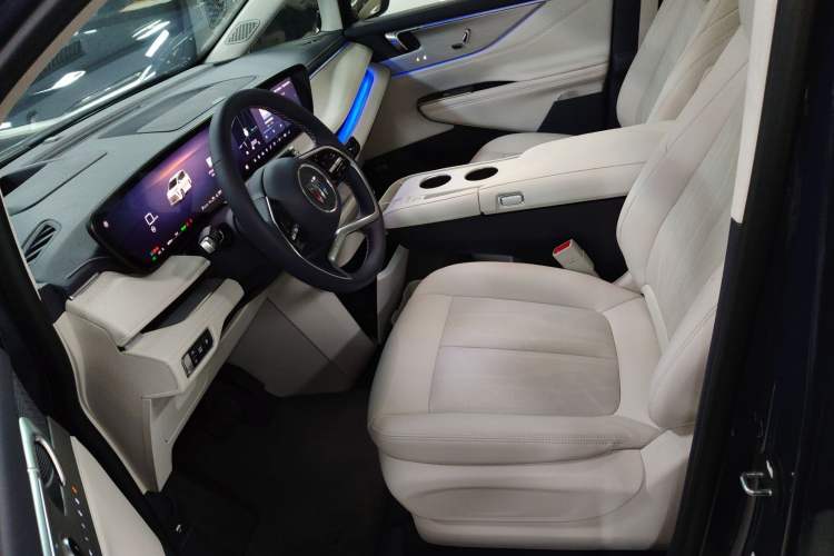 Used Buick GL8 New Energy 2026 Model Lu Zun Luxury Edition Left Front Seat