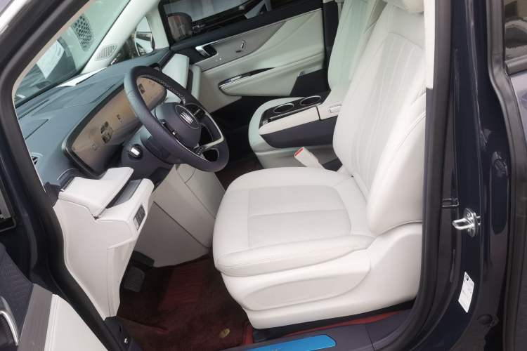 Used Buick GL8 New Energy 2026 Model Lu Zun Luxury Edition Left Front Seat
