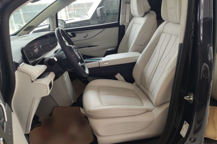 Used Buick GL8 New Energy 2026 Model Lu Zun Luxury Edition Left Front Seat