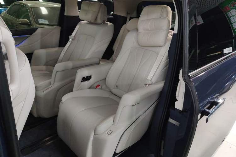 Used Buick GL8 New Energy 2026 Model Lu Zun Luxury Edition Left Rear Seat