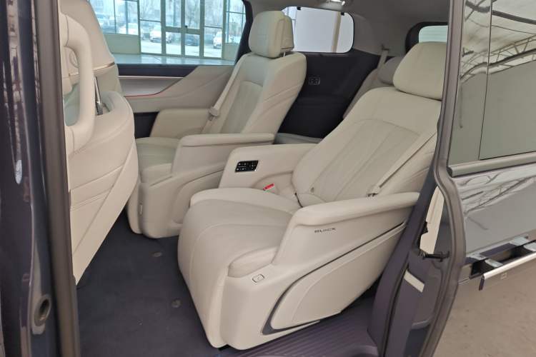 Used Buick GL8 New Energy 2026 Model Lu Zun Luxury Edition Left Rear Seat
