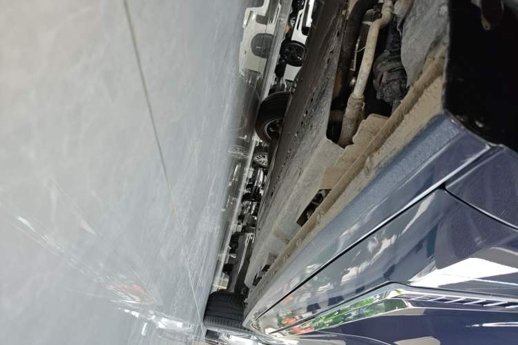 Used Buick GL8 New Energy 2026 Model Lu Zun Luxury Edition Left Side Sill