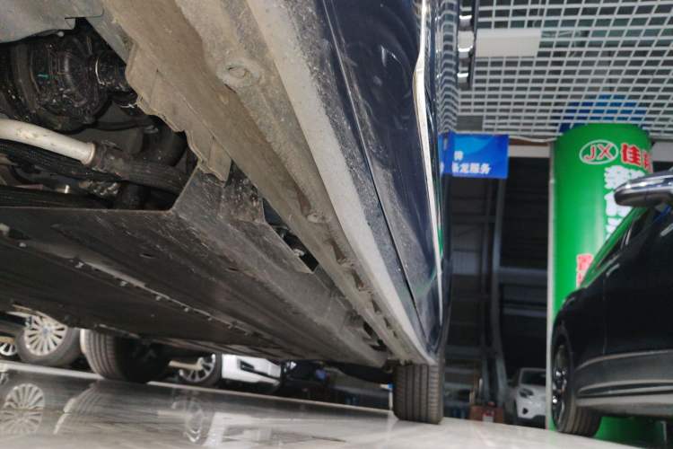 Used Buick GL8 New Energy 2026 Model Lu Zun Luxury Edition Left Side Sill