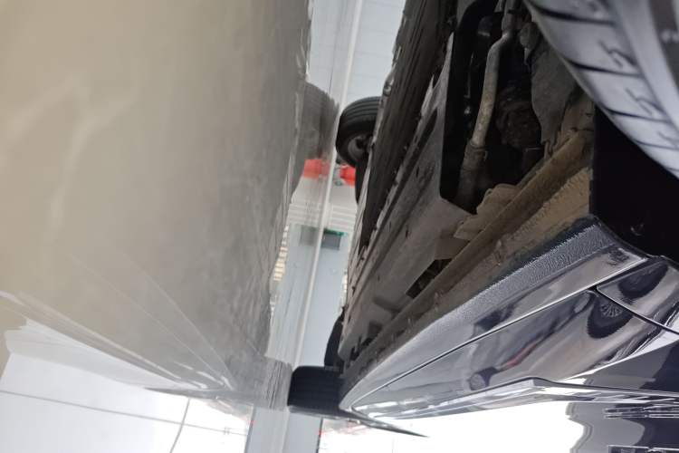 Used Buick GL8 New Energy 2026 Model Lu Zun Luxury Edition Left Side Sill