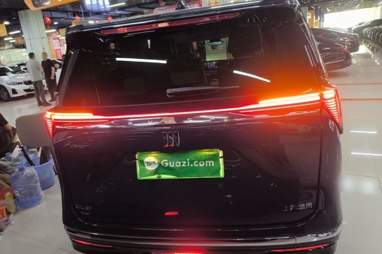 Used Buick GL8 New Energy 2026 Model Lu Zun Luxury Edition Rear
