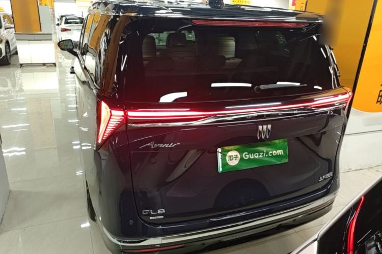 Used Buick GL8 New Energy 2026 Model Lu Zun Luxury Edition Rear