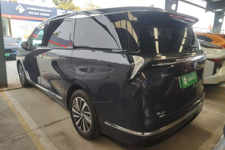 Used Buick GL8 New Energy 2026 Model Lu Zun Luxury Edition Rear Left 45 Deg
