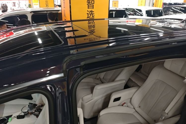 Used Buick GL8 New Energy 2026 Model Lu Zun Luxury Edition Roof