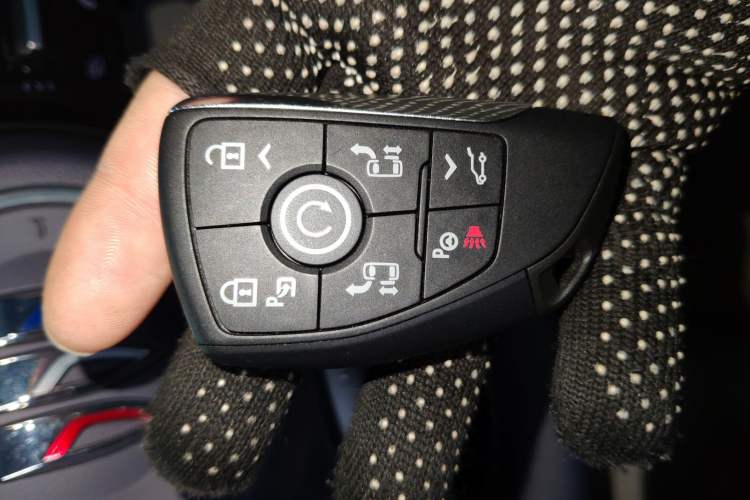 Used Buick GL8 New Energy 2026 Model Lu Zun Luxury Edition Vehicle Key